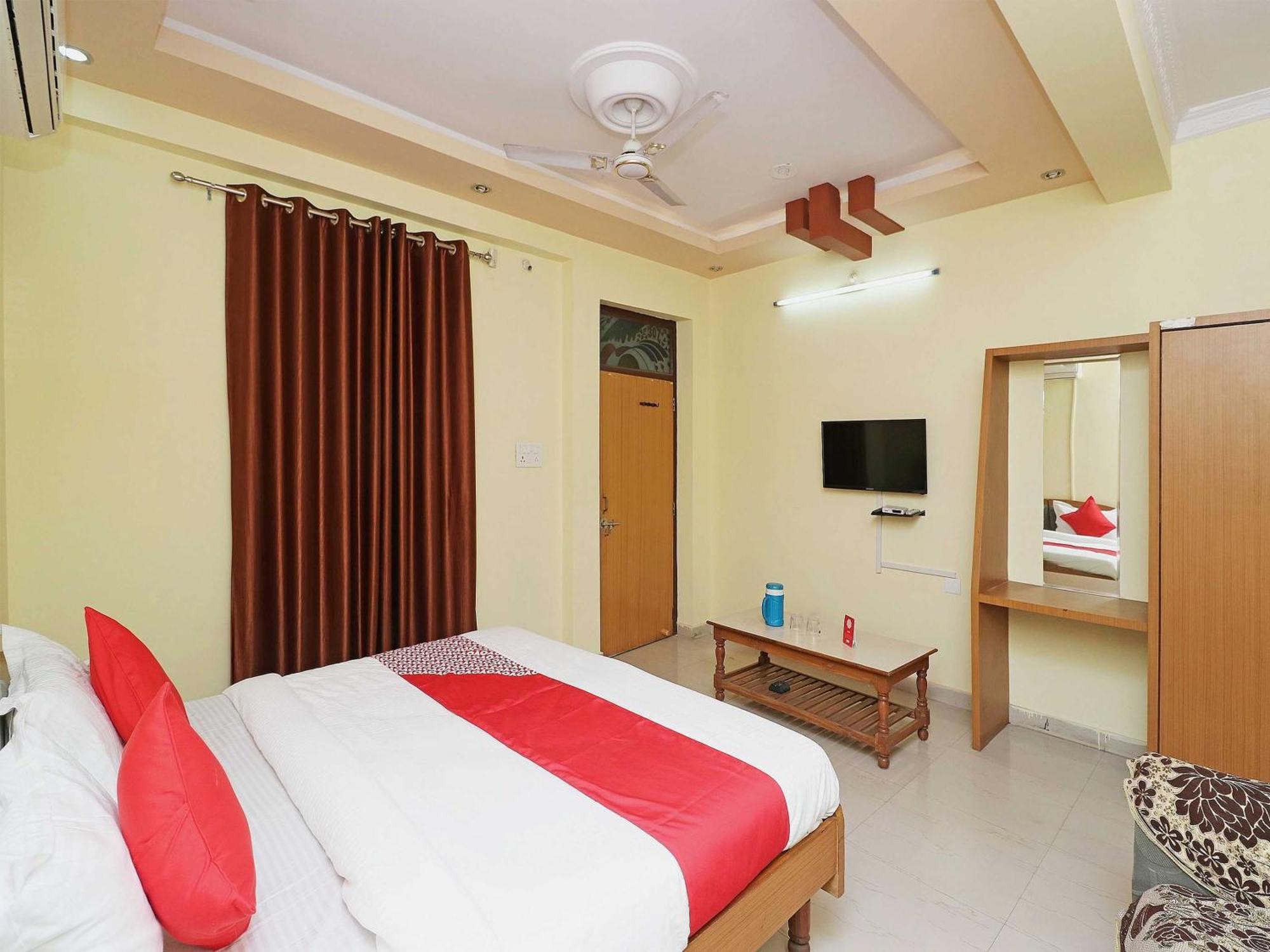 OYO 12775 Bharat Plaza Hotel Kota  Bagian luar foto