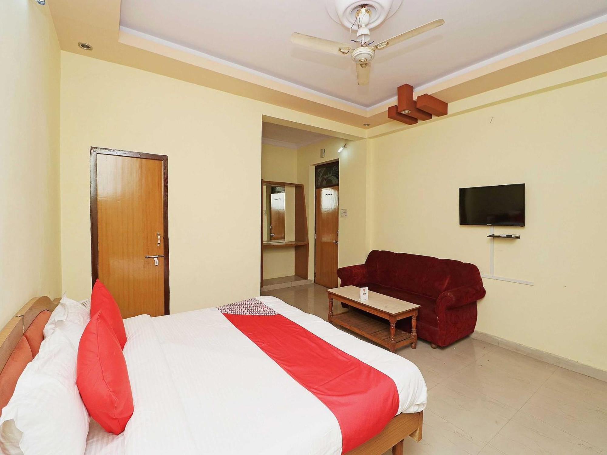 OYO 12775 Bharat Plaza Hotel Kota  Bagian luar foto
