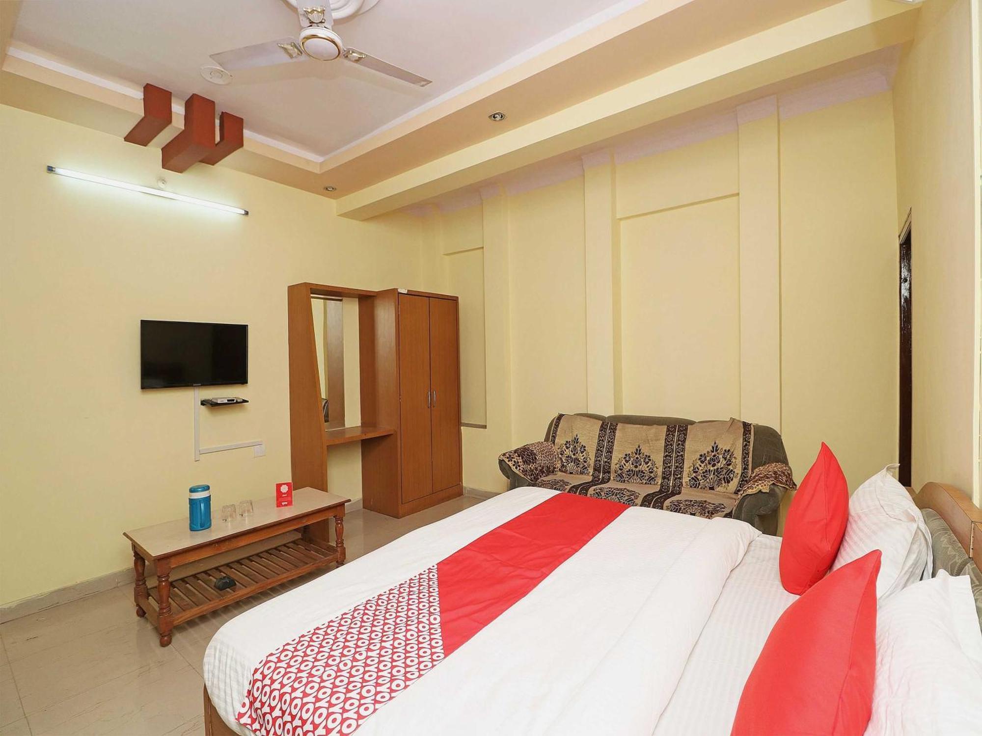 OYO 12775 Bharat Plaza Hotel Kota  Bagian luar foto