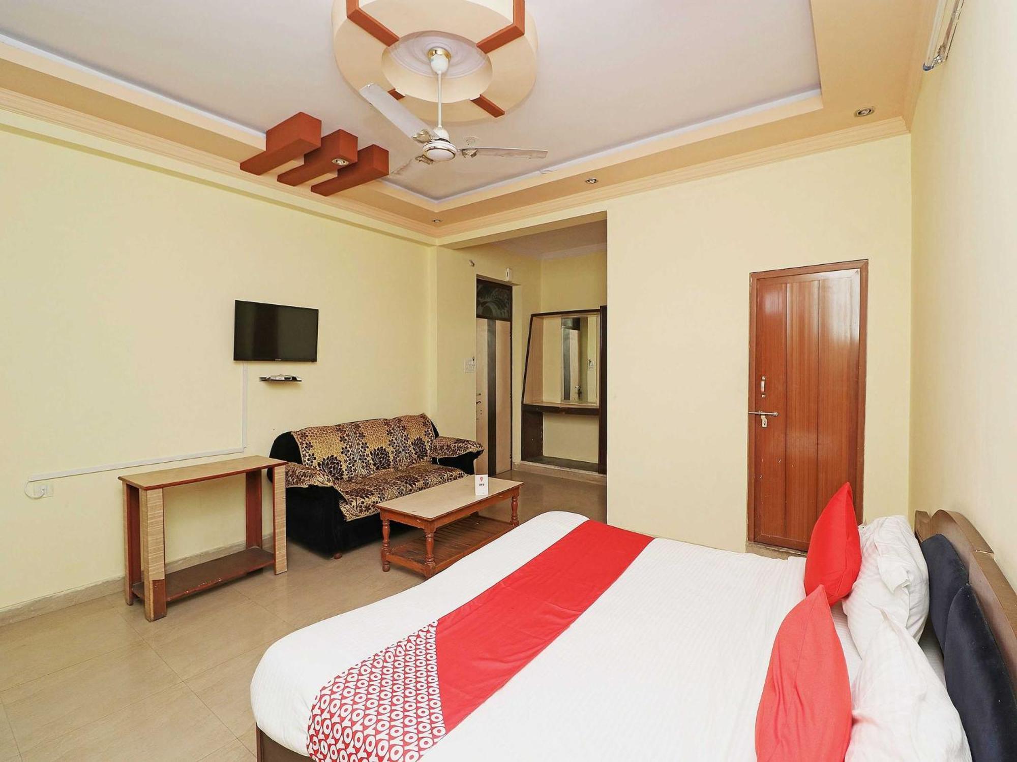 OYO 12775 Bharat Plaza Hotel Kota  Bagian luar foto