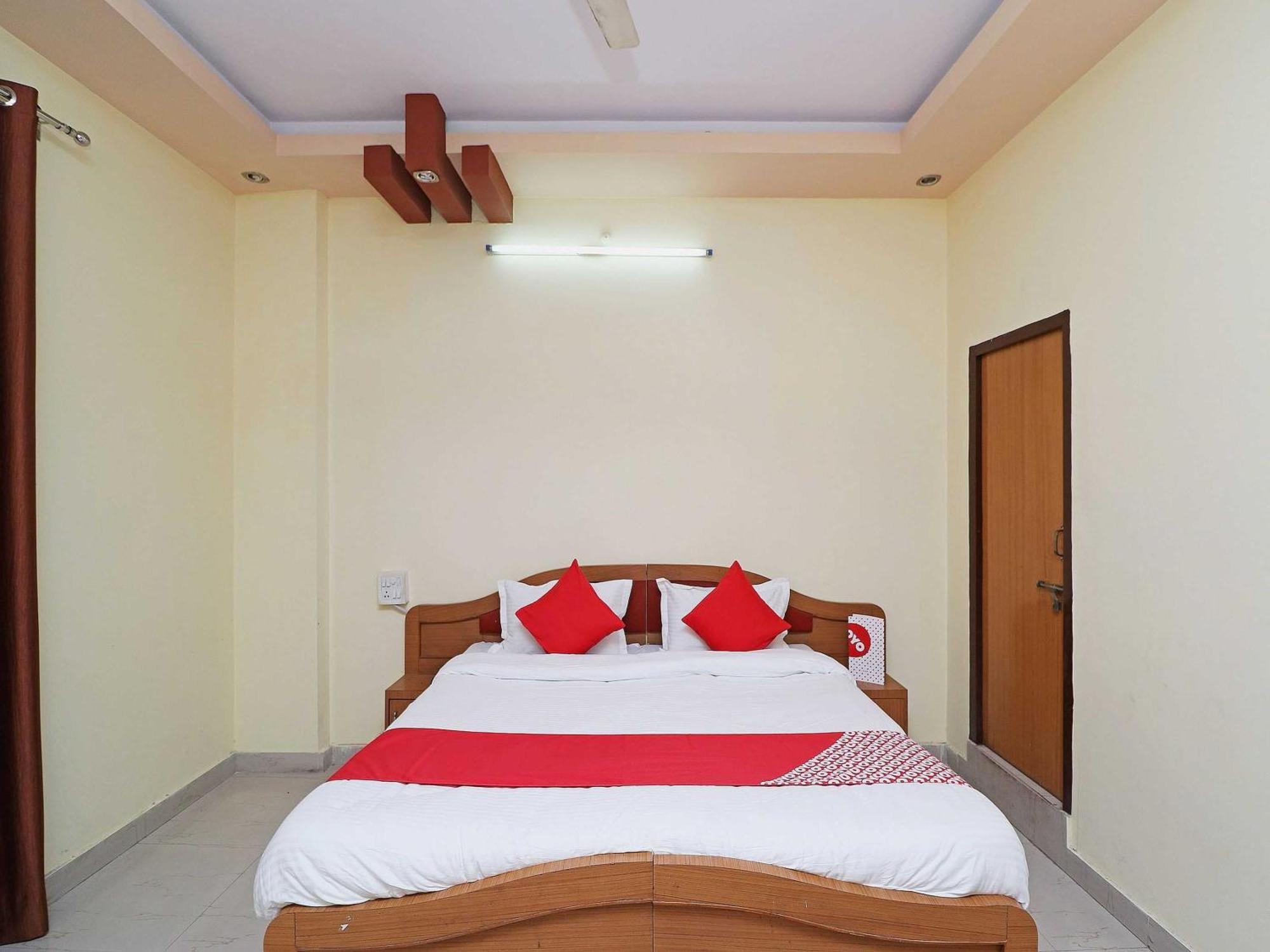 OYO 12775 Bharat Plaza Hotel Kota  Bagian luar foto