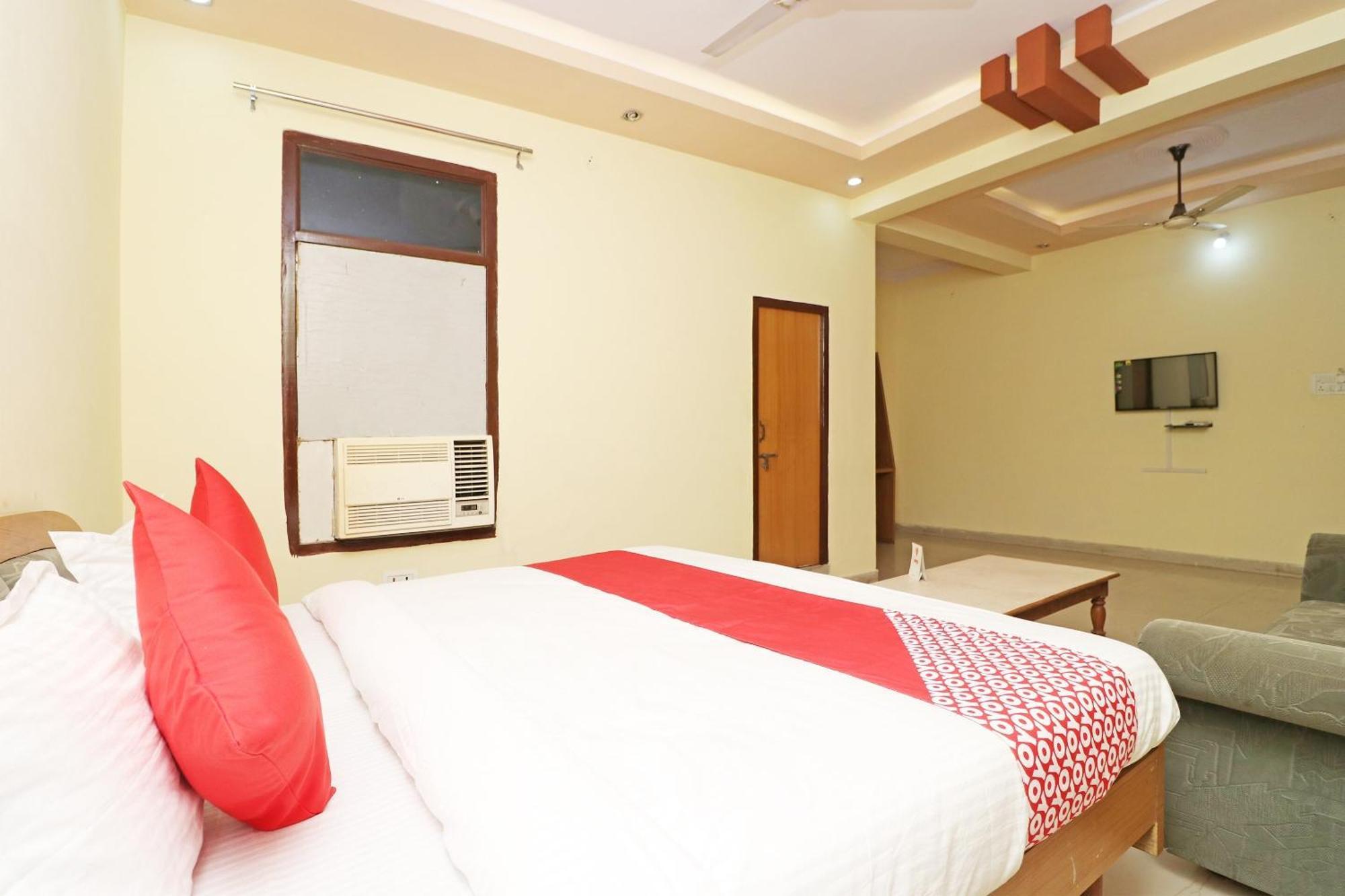OYO 12775 Bharat Plaza Hotel Kota  Bagian luar foto