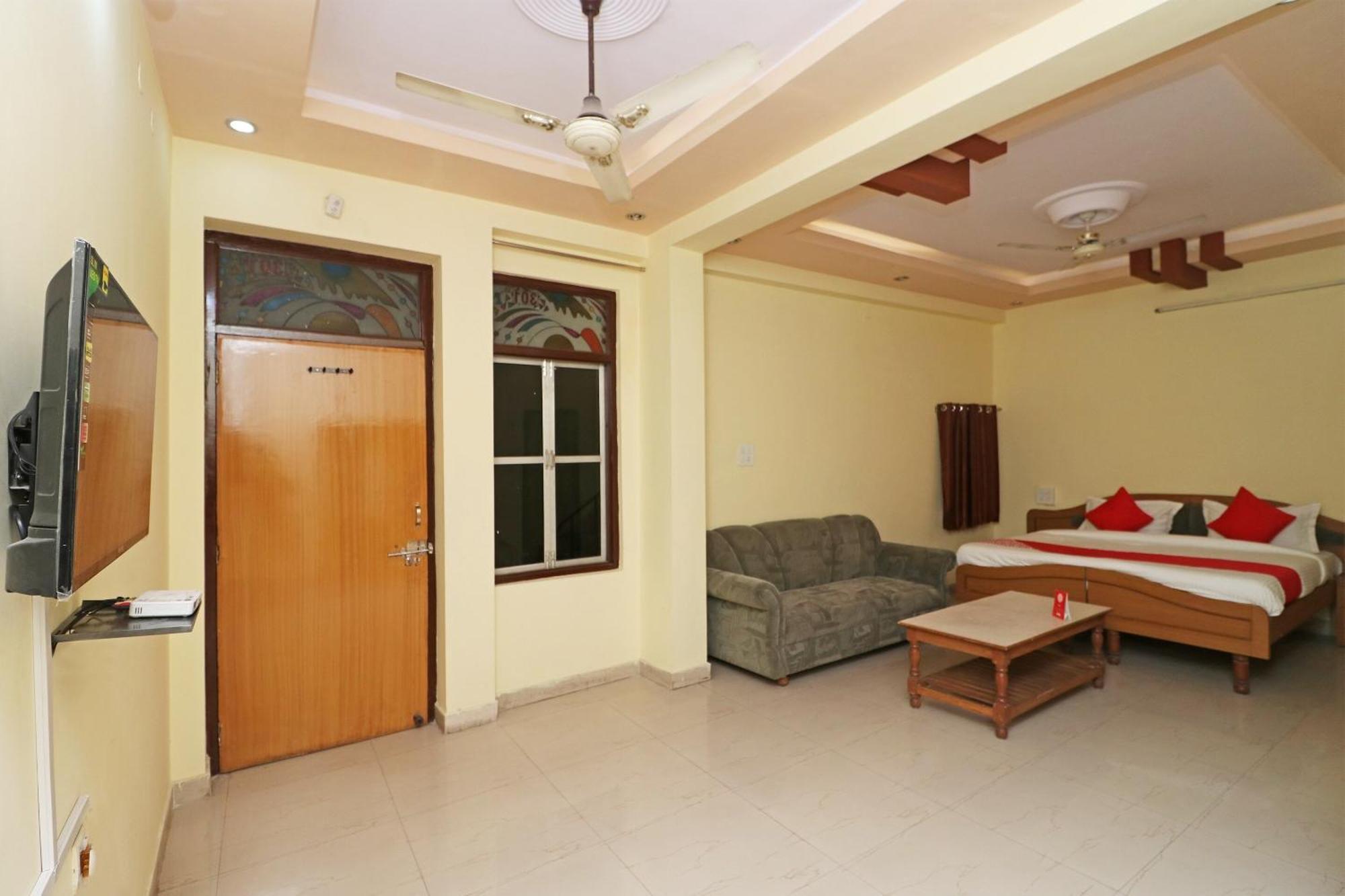 OYO 12775 Bharat Plaza Hotel Kota  Bagian luar foto