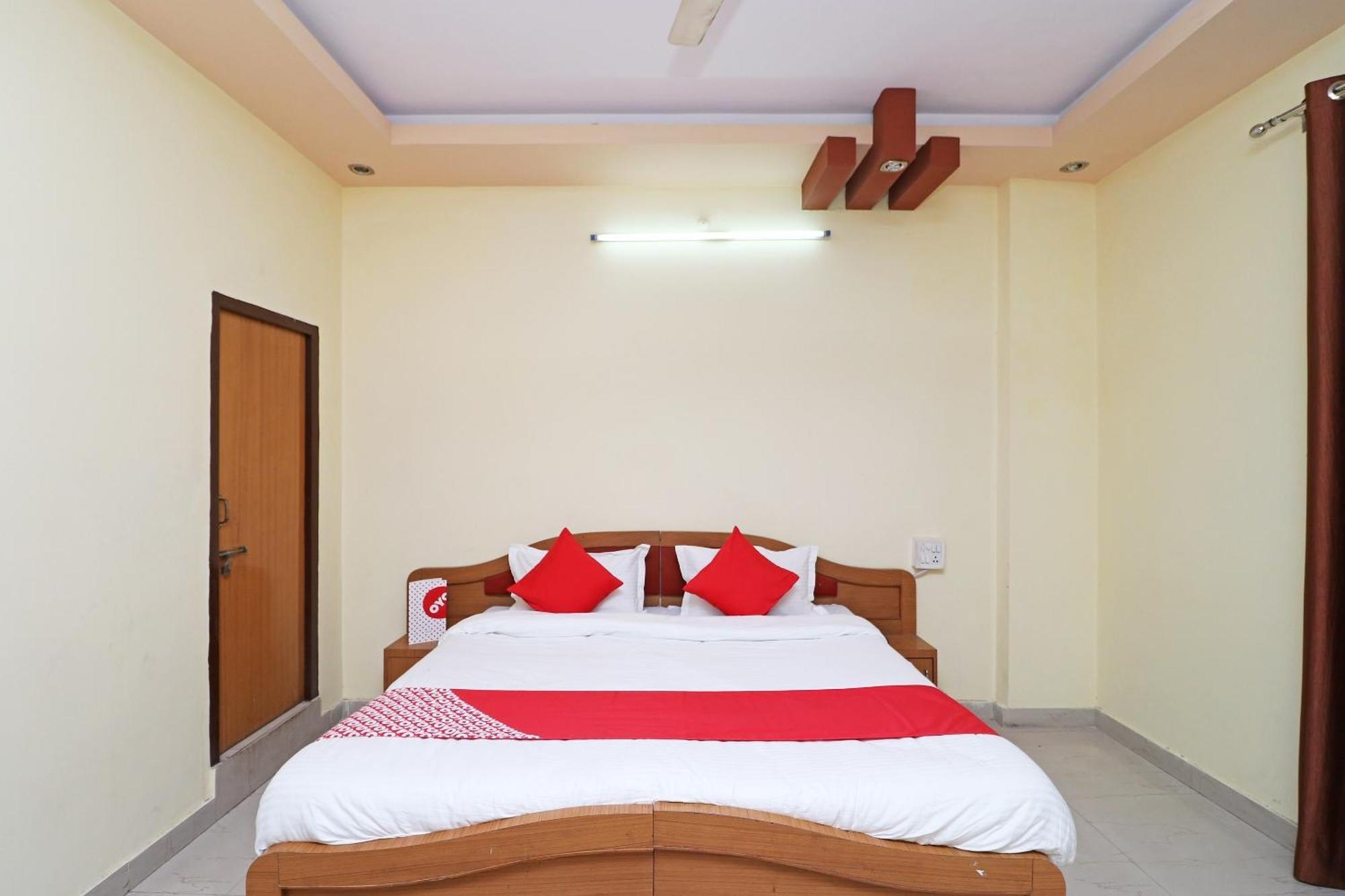 OYO 12775 Bharat Plaza Hotel Kota  Bagian luar foto