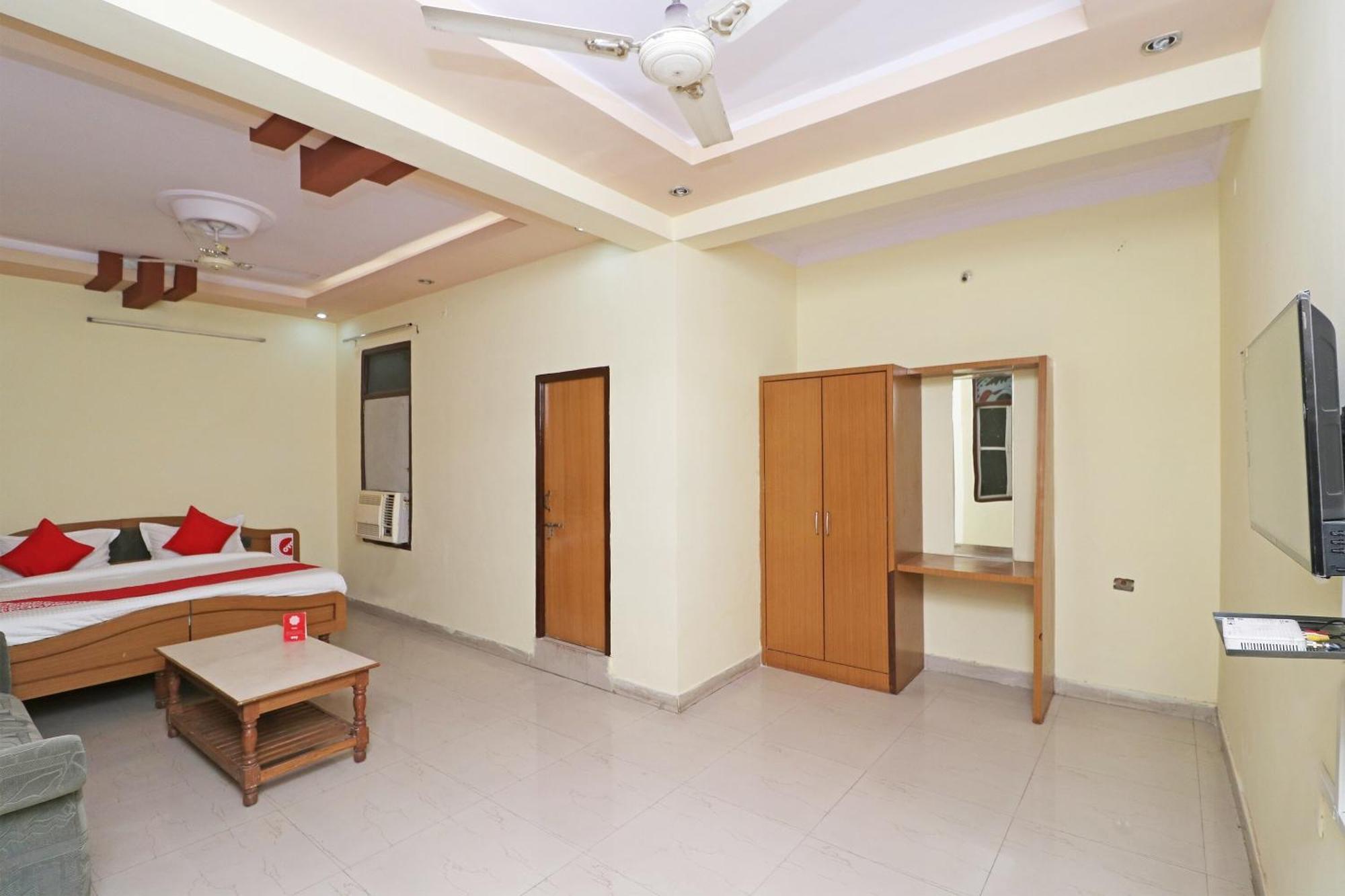 OYO 12775 Bharat Plaza Hotel Kota  Bagian luar foto